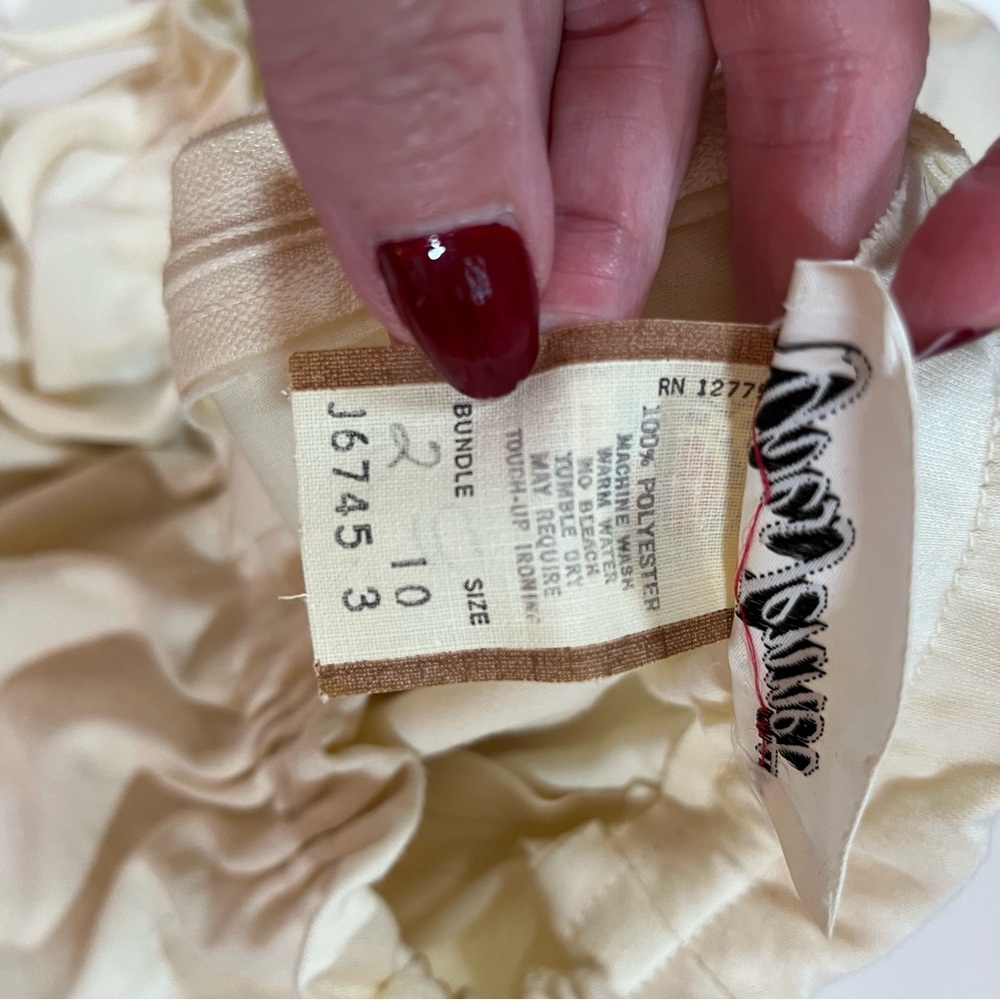 Vintage 1970 Bohemian Prairie Yves Jennet Cream Rose floral Cottagecore Dress M - Picture 10 of 17